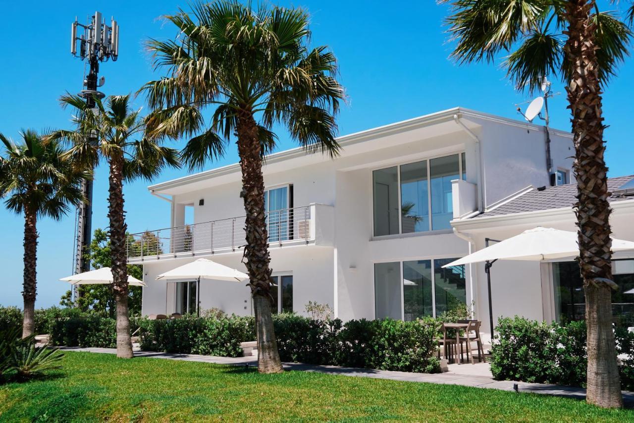 Resilienza Apartment Capo dʼOrlando Exterior foto